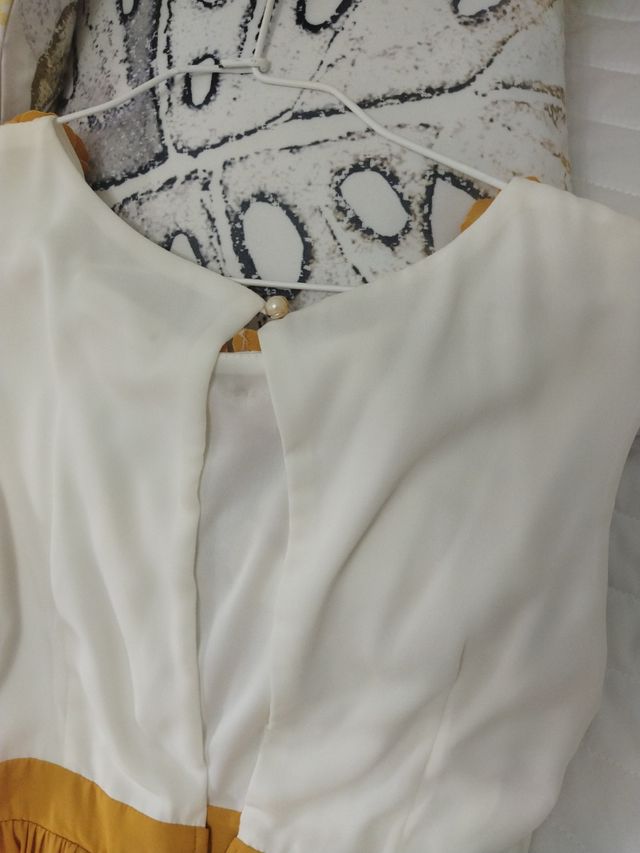 Vestido de fiesta , talla 42con forro 