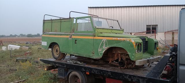 Land Rover Santana serie 2a años 70