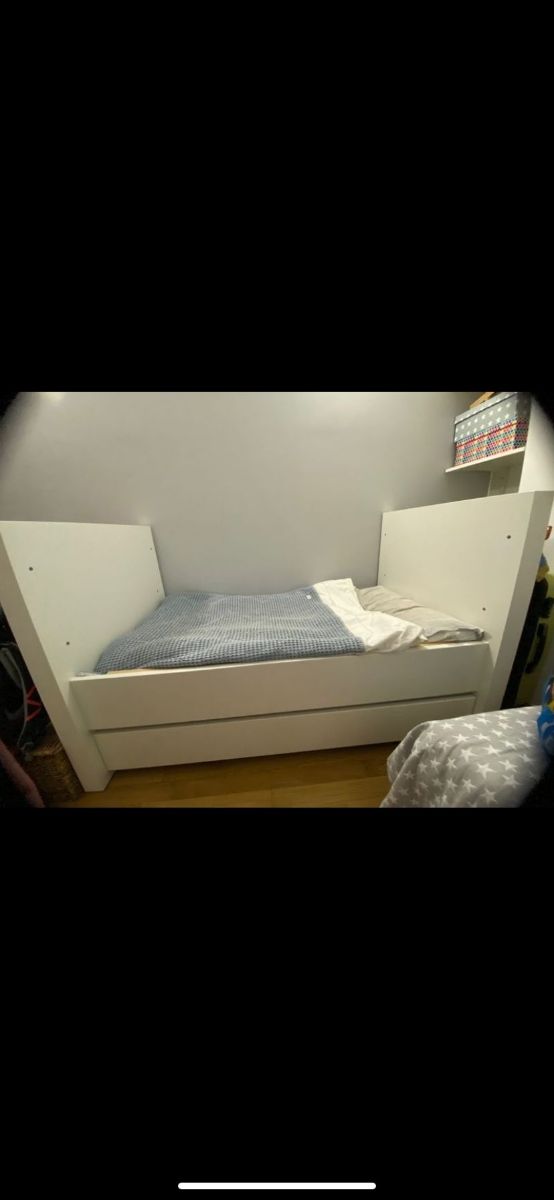 Cuna y cama como nueva