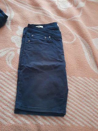 Pantalon corto