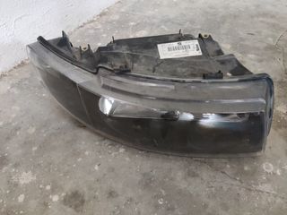 Faros delanteros de Seat León 1M