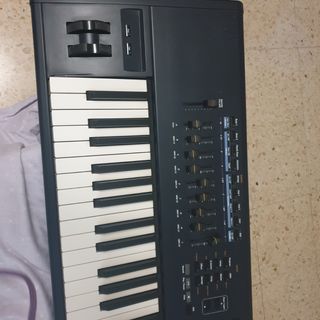 KURZWEIL PC3X SINTETIZADOR