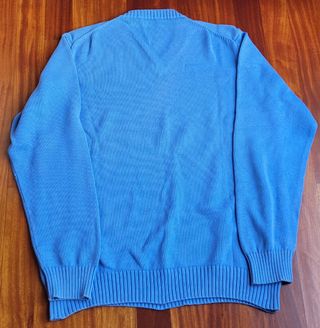 Jersey escote a pico azul claro
