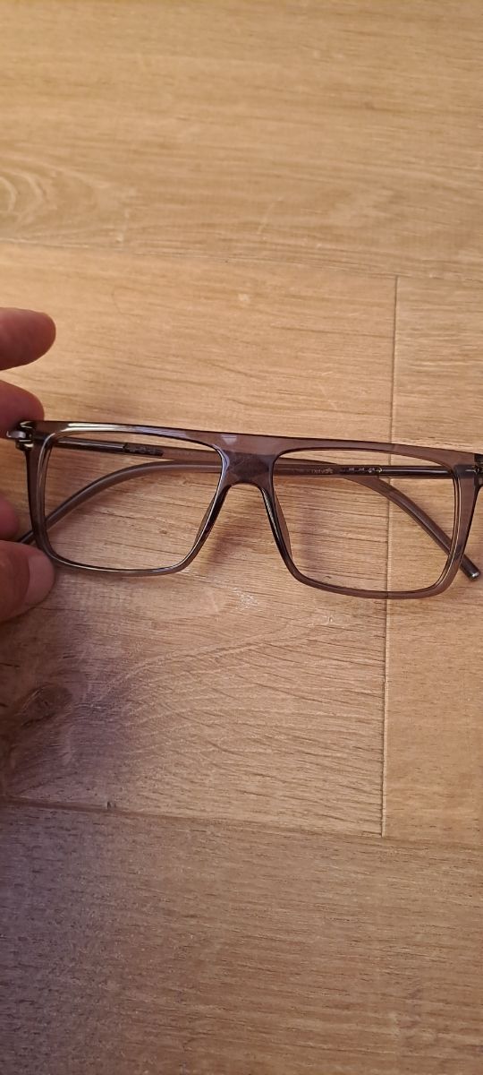 Gafas DKNY- Giorgio Armani- Marc Jacobs- Dsquared