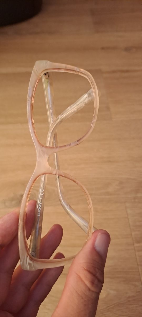 Gafas DKNY- Giorgio Armani- Marc Jacobs- Dsquared