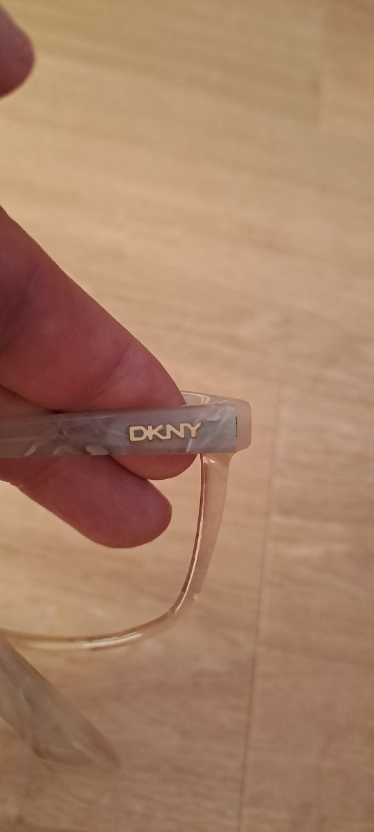 Gafas DKNY- Giorgio Armani- Marc Jacobs- Dsquared