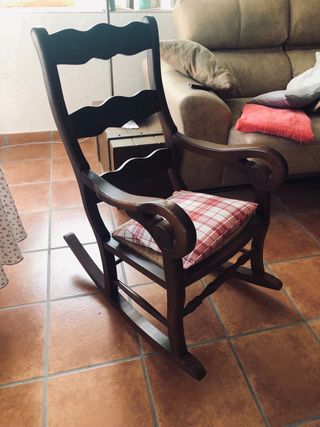 mecedora estilo rustico