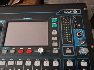 Mesa De Mezclas Digital Allen Heath Qu 16