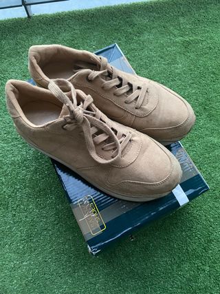 ZAPATILLAS DE ANTE DE VESTIR