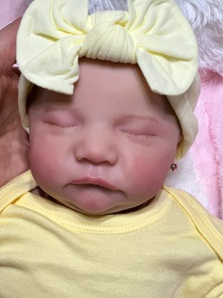 Bebé reborn niñita guapa 