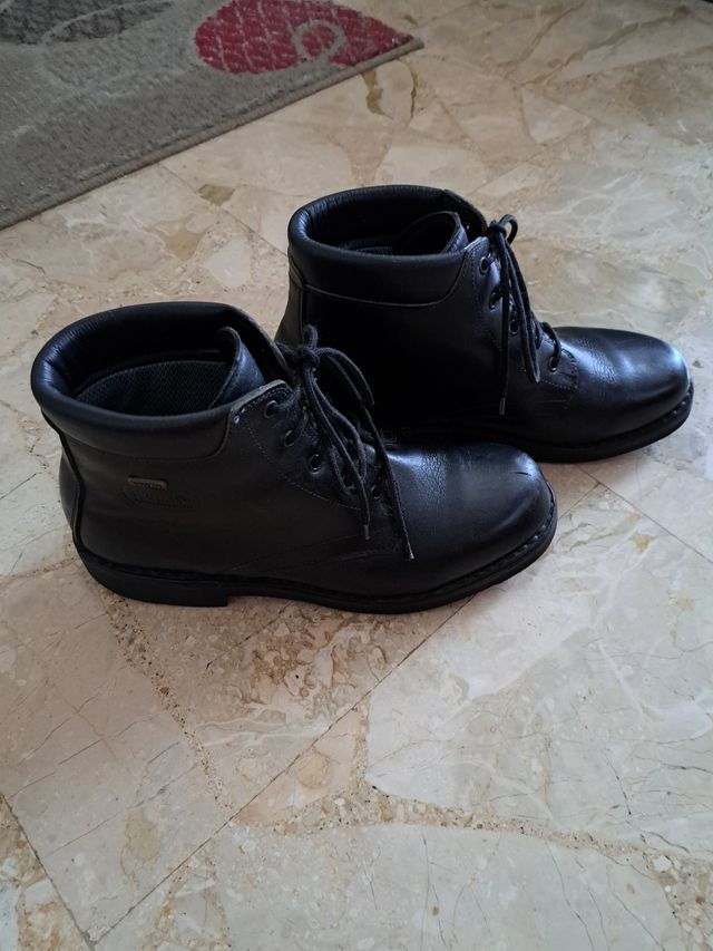 Stivaletti neri bailo numero 43