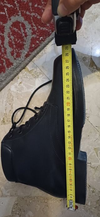 Stivaletti neri bailo numero 43