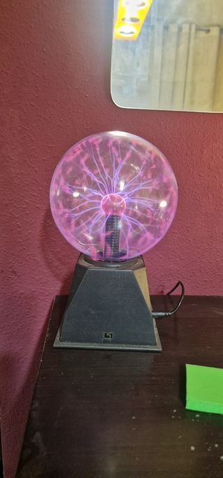 Lámpara bola de plasma