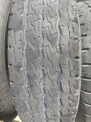 Firestone 195/70 R15c 104/102R 2008