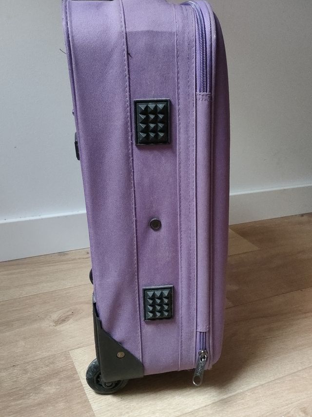 Maleta de cabina marca Misako