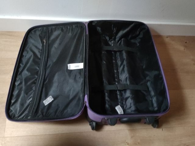 Maleta de cabina marca Misako