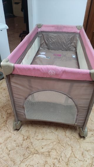 cuna de viaje