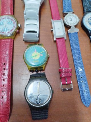 3 Lotto di 8 orologi Swatch e altre marche