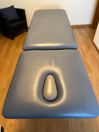 Se vende camilla hidráulica Chattanooga