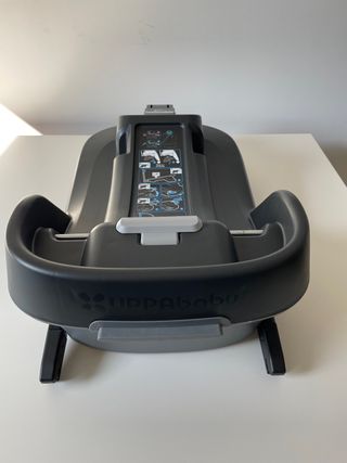Uppababy Mesa i-size + Base isofix