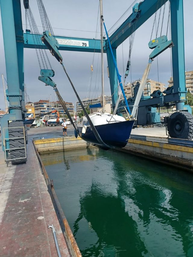 Precioso velero 6 metros