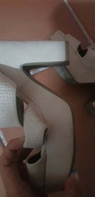 Zapatos beige plataforma Xti