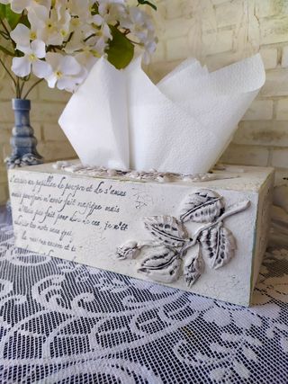 Caja para pañuelos de papel