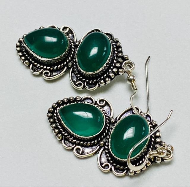 Pendientes con Agatas verdes en plata de ley 925