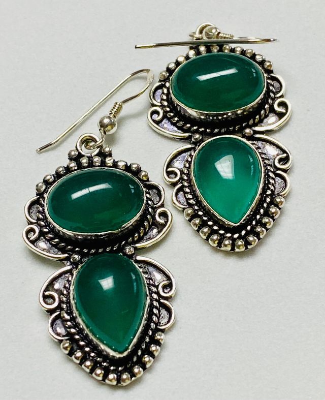 Pendientes con Agatas verdes en plata de ley 925
