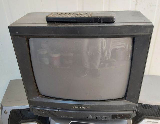 TELEVISORE DA 14 POLLICI