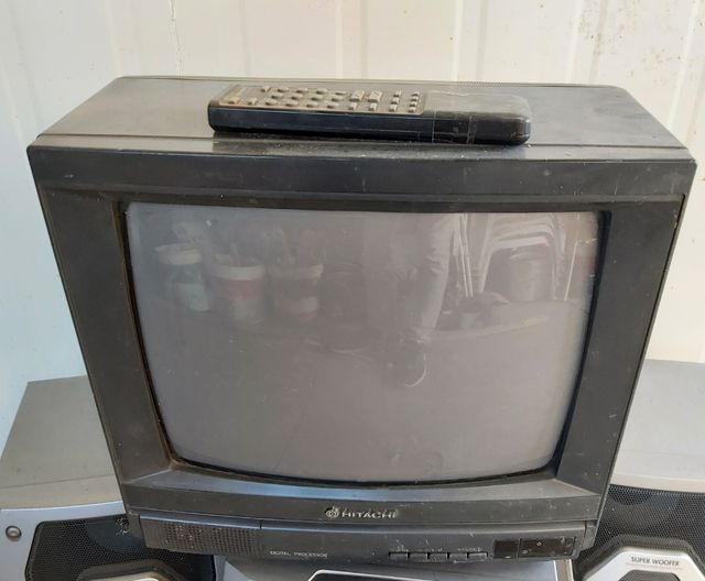 TELEVISORE DA 14 POLLICI