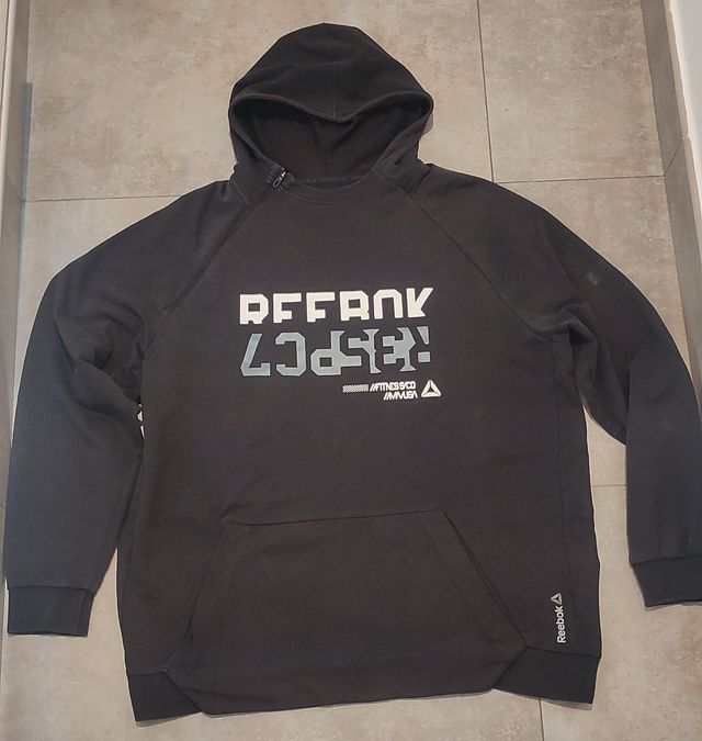 Sudadera Reebok con capucha