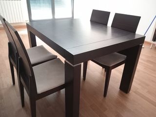 Mesa de salon
