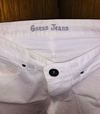 Pantalones Guess