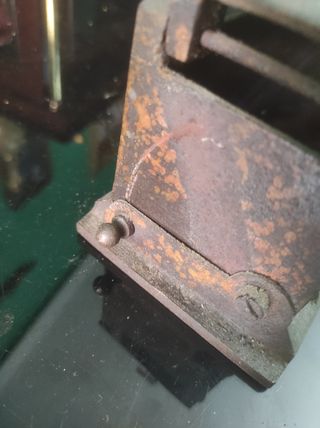 plancha antigua grande y también tengo la pequeña