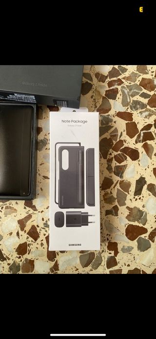 Samsung galaxy z fold4 256gb