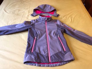 Chaqueta shoftshell mujer senderismo talla S (38)