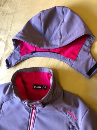 Chaqueta shoftshell mujer senderismo talla S (38)