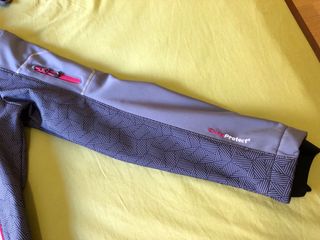 Chaqueta shoftshell mujer senderismo talla S (38)