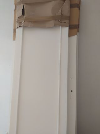 Puertas de madera lacadas en blanco