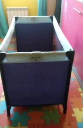 Cuna de viaje + colchón