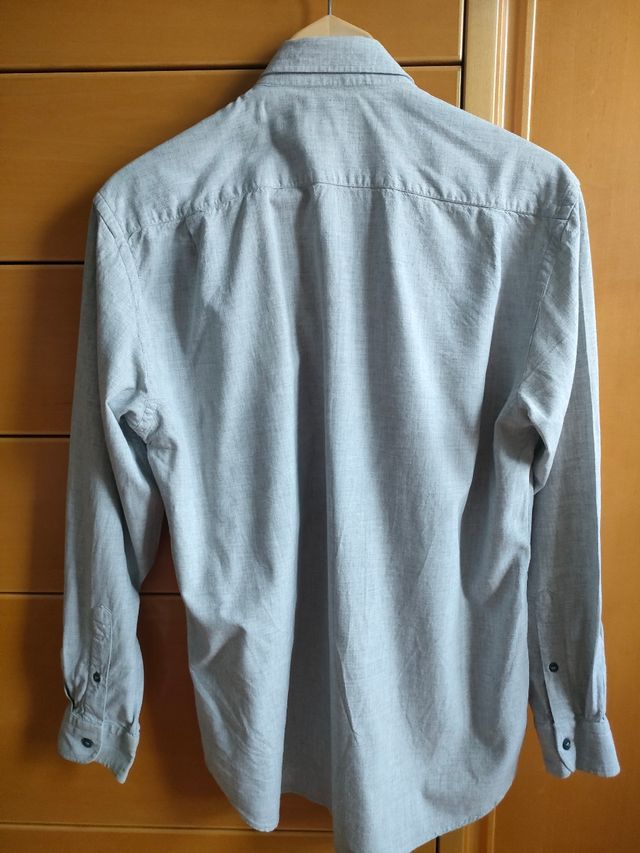 CAMICIA A MANICHE LUNGHE GRIGIO CHIARO DA UOMO
