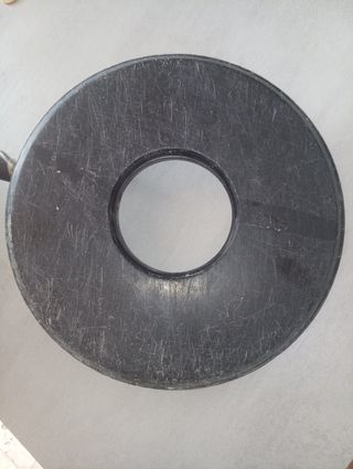 Detector de metales con plato