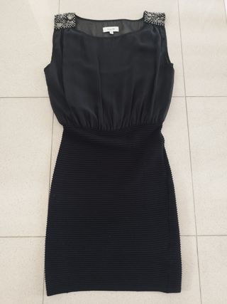 Vestido Negro Fiesta Fórmula Joven Talla 40