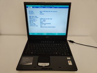 Portátil Acer Aspire 1353LM