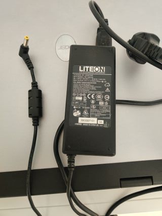 Portátil Acer Aspire 1353LM