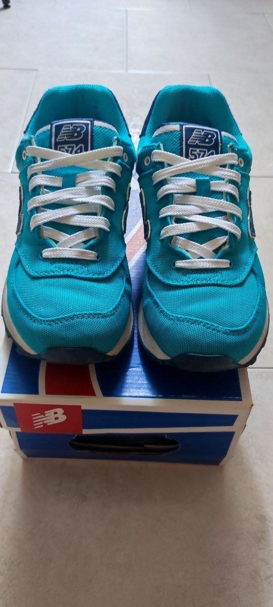 New Balance 574