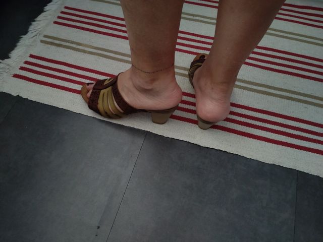 Sandalias marrones de piel