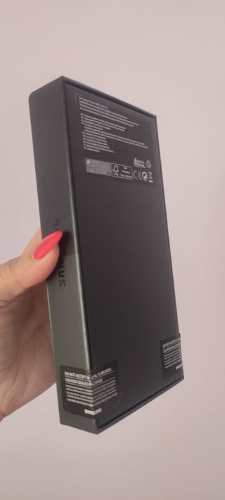 Teléfono Samsung nuevo sin abrir la caja