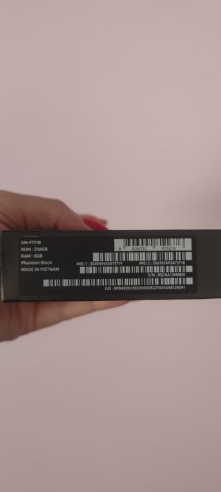 Teléfono Samsung nuevo sin abrir la caja